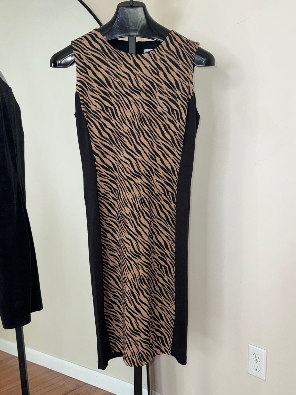 New York & Company Y2K Zebra Print Sleeveless Midi Dress Black Brown Size M